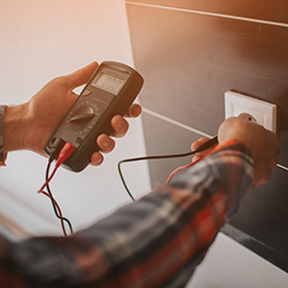 Villanyszerelési szerszámok